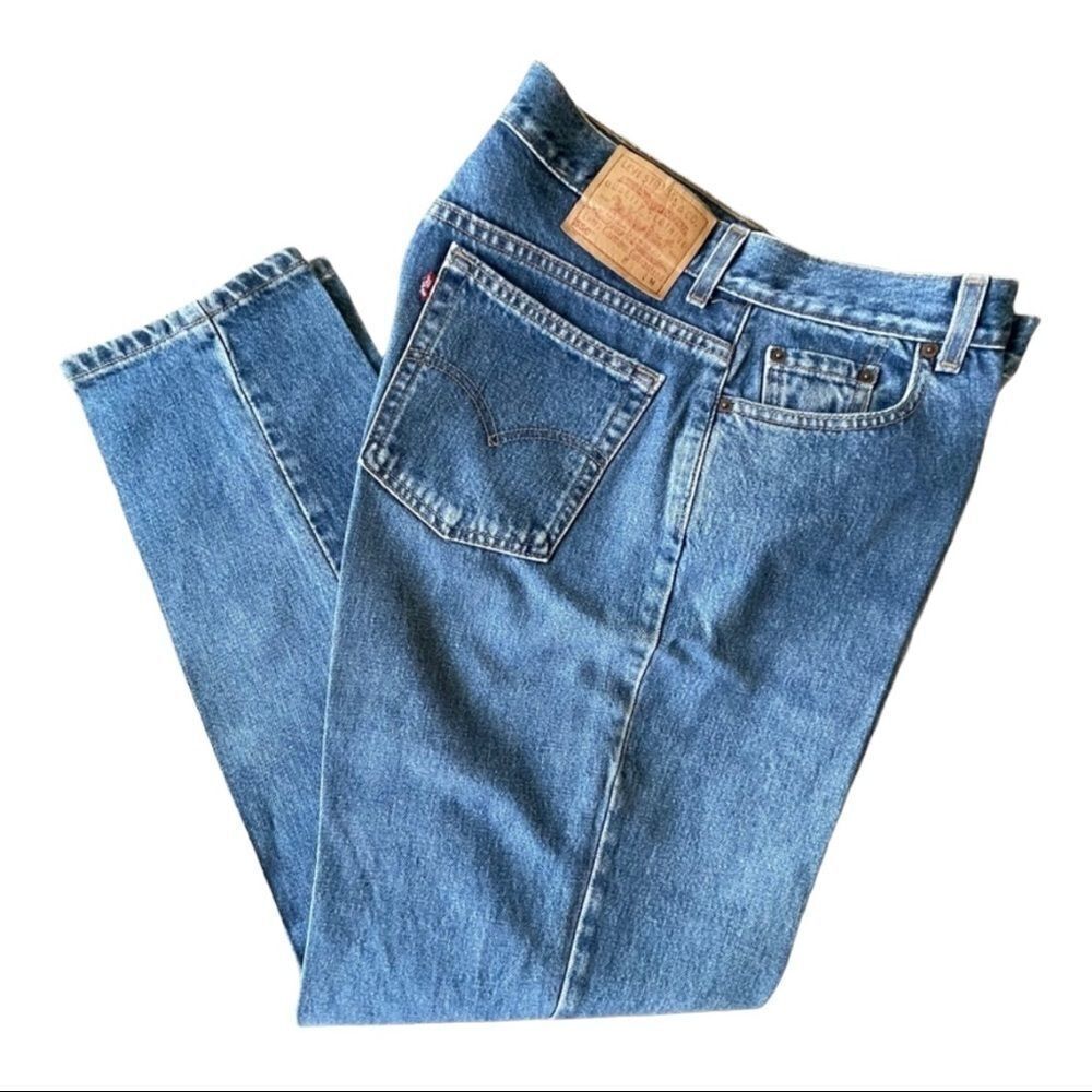 Levi's 550 Vintage High Waist Tapered Jeans 32x32‎